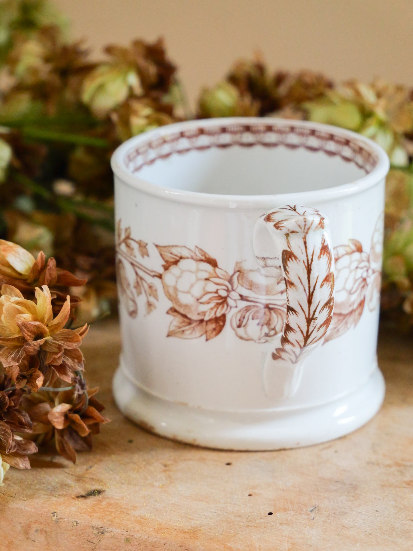 Small Antique Hop Transfer Mug