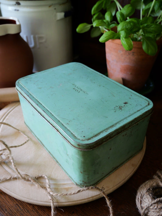 Vintage Green Metal ‘Sandwich Box’