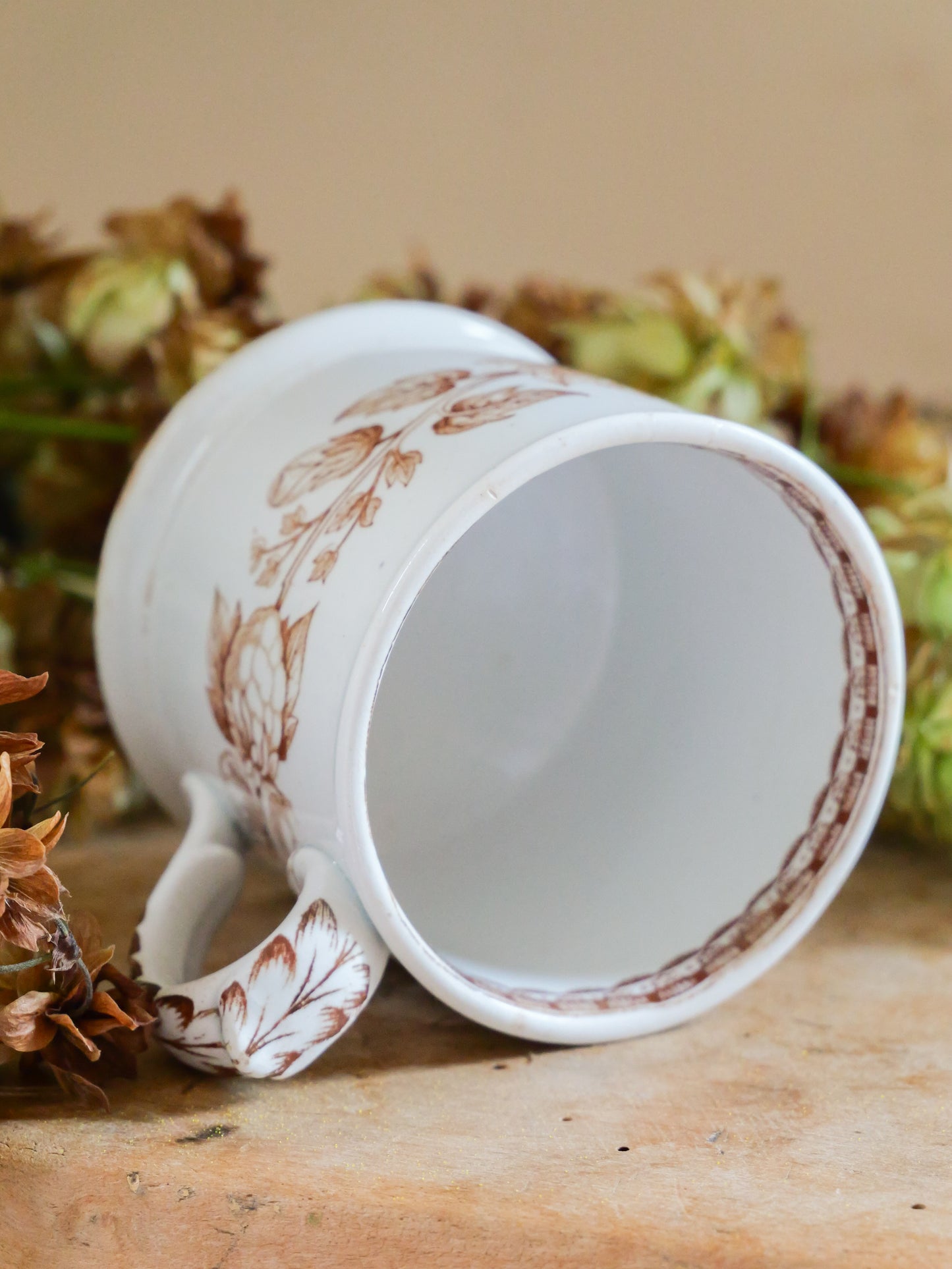 Small Antique Hop Transfer Mug