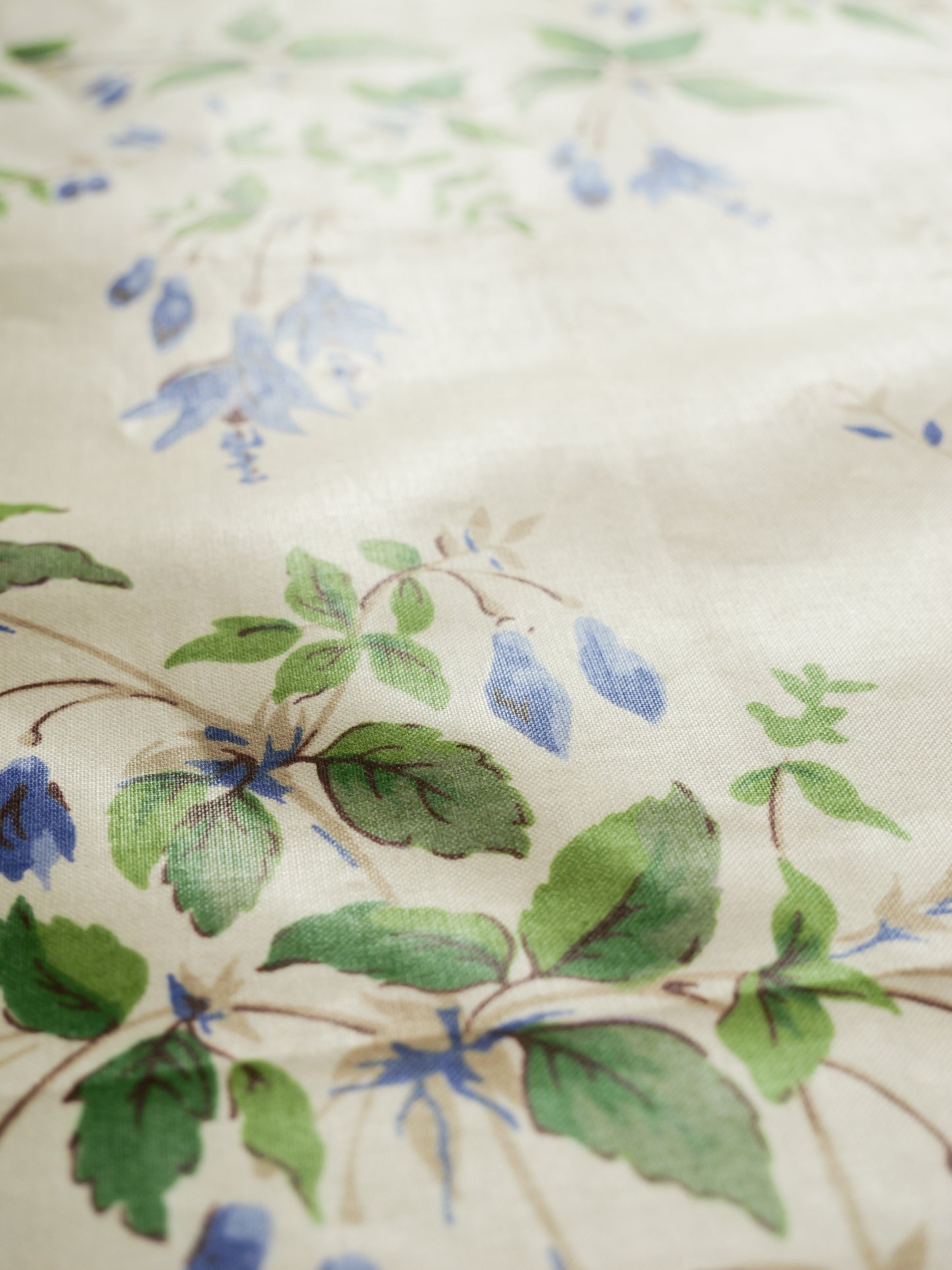 LENGTH: Colefax & Fowler - Blue Fuchsia