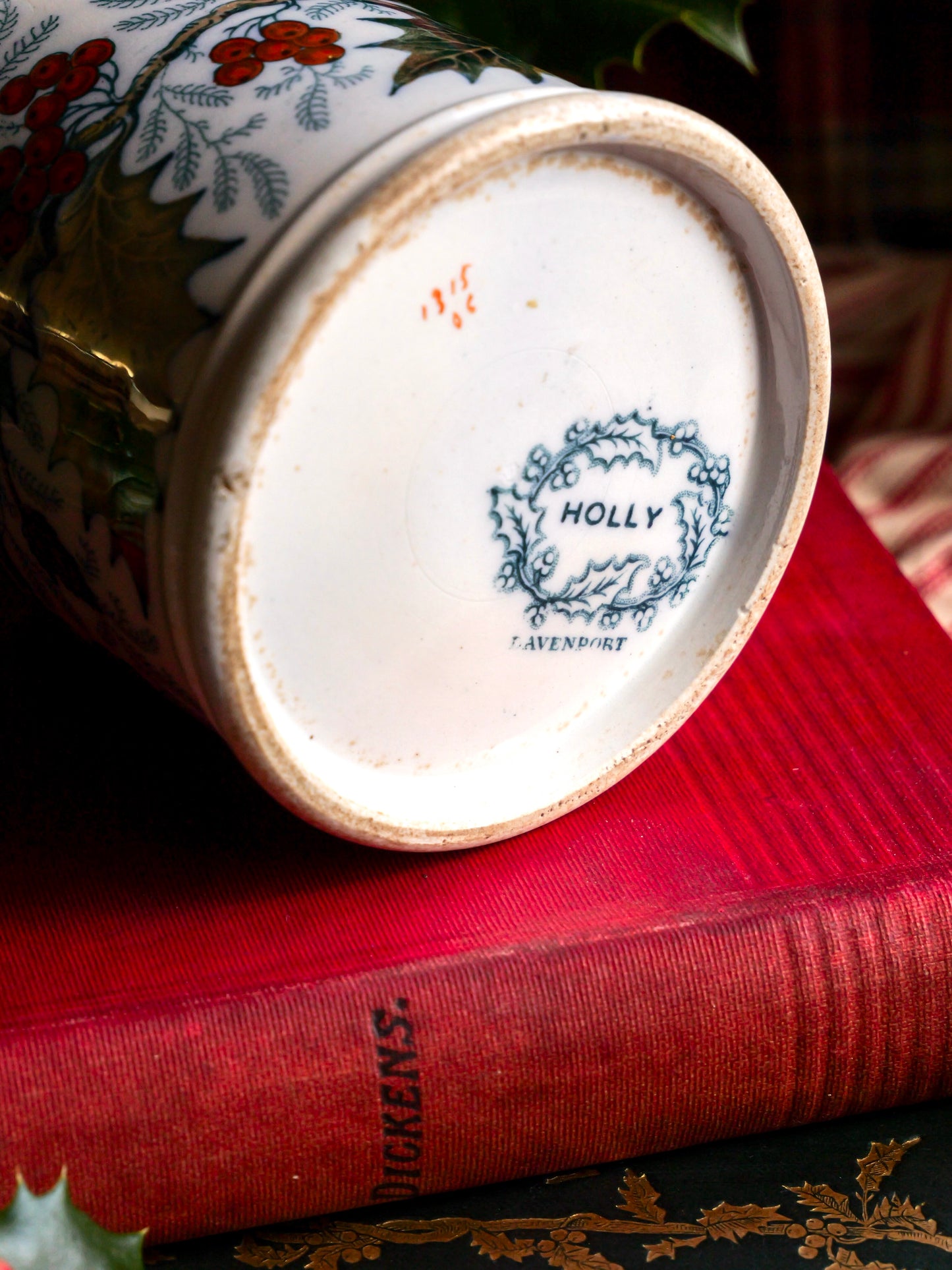 19th Century Davenport ‘Holly’ Lustre Mug