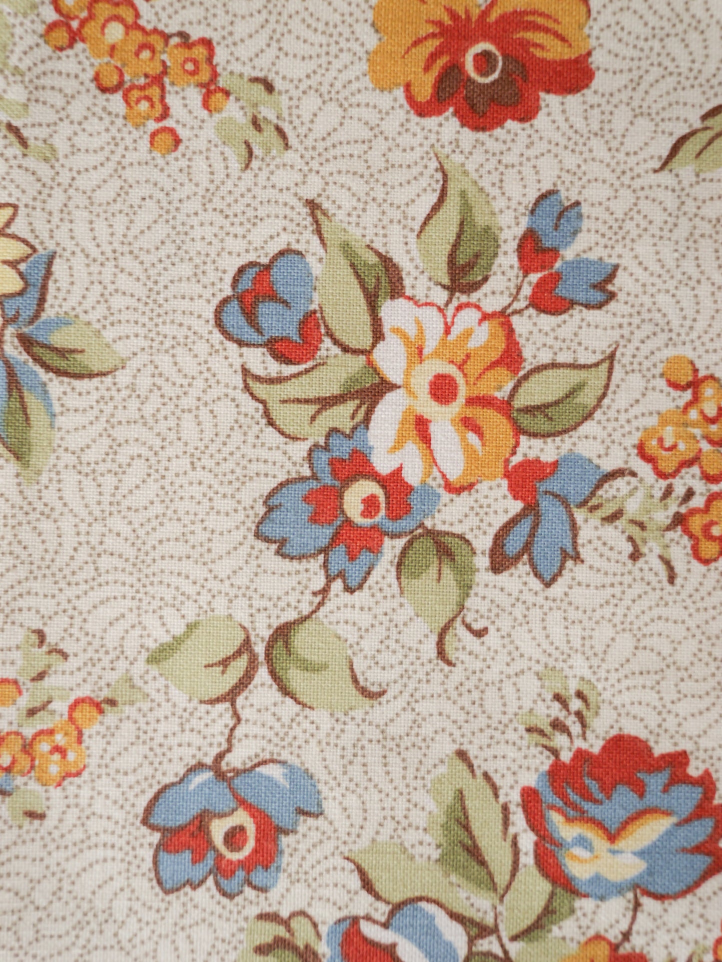 LENGTH: Vintage Laura Ashley Floral Cotton - Oranges