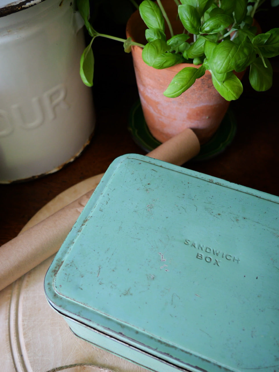 Vintage Green Metal ‘Sandwich Box’