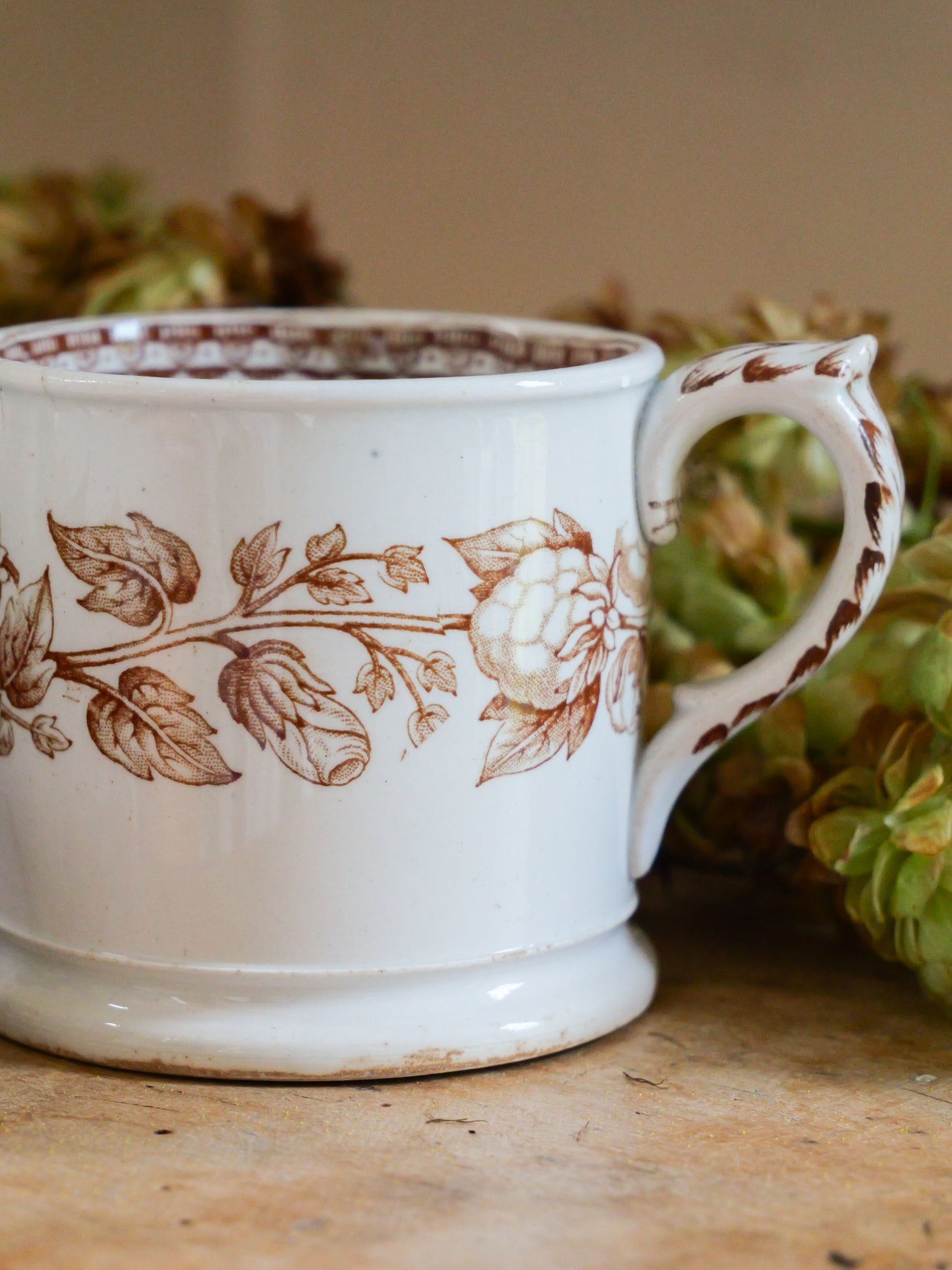 Small Antique Hop Transfer Mug