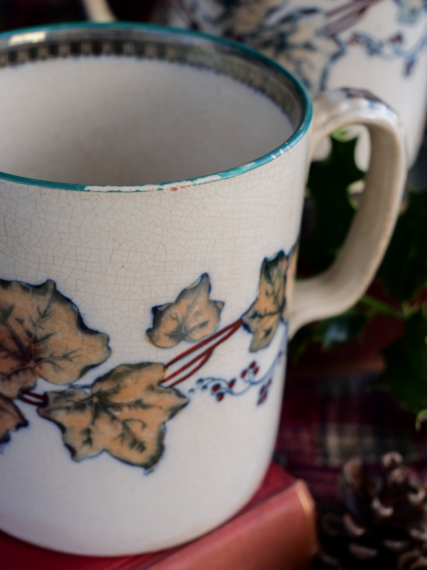19th Century Double Handled Ivy Lustre Mug