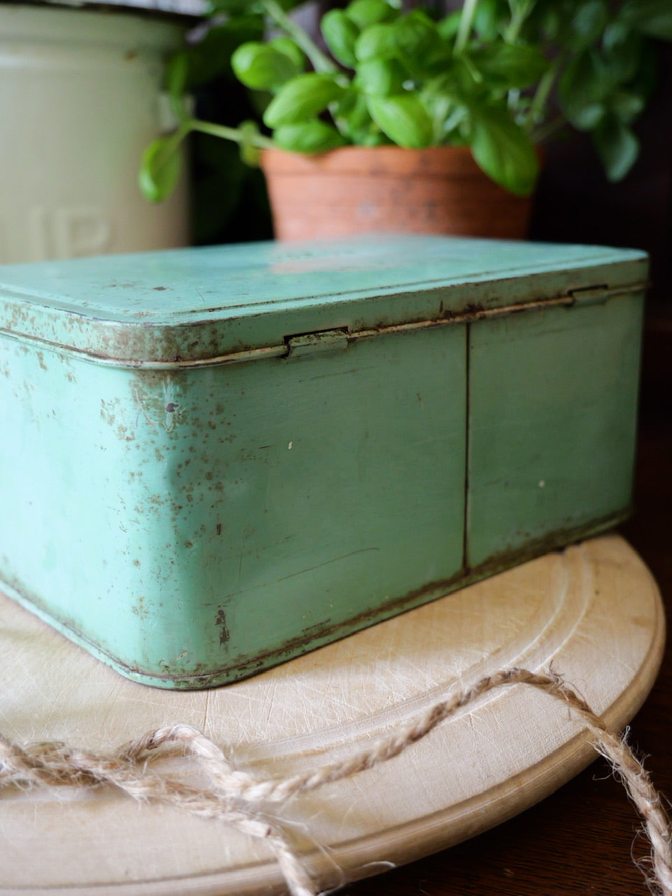 Vintage Green Metal ‘Sandwich Box’