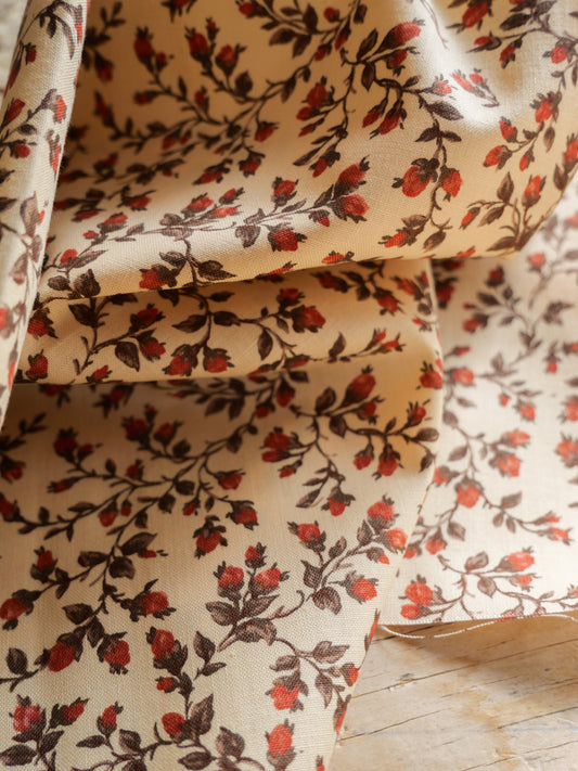 REMNANT: Vintage ‘Cornish Rosebuds’ by Makower Cotton