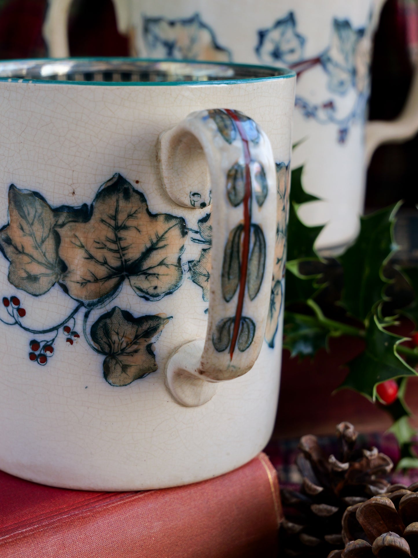 19th Century Double Handled Ivy Lustre Mug