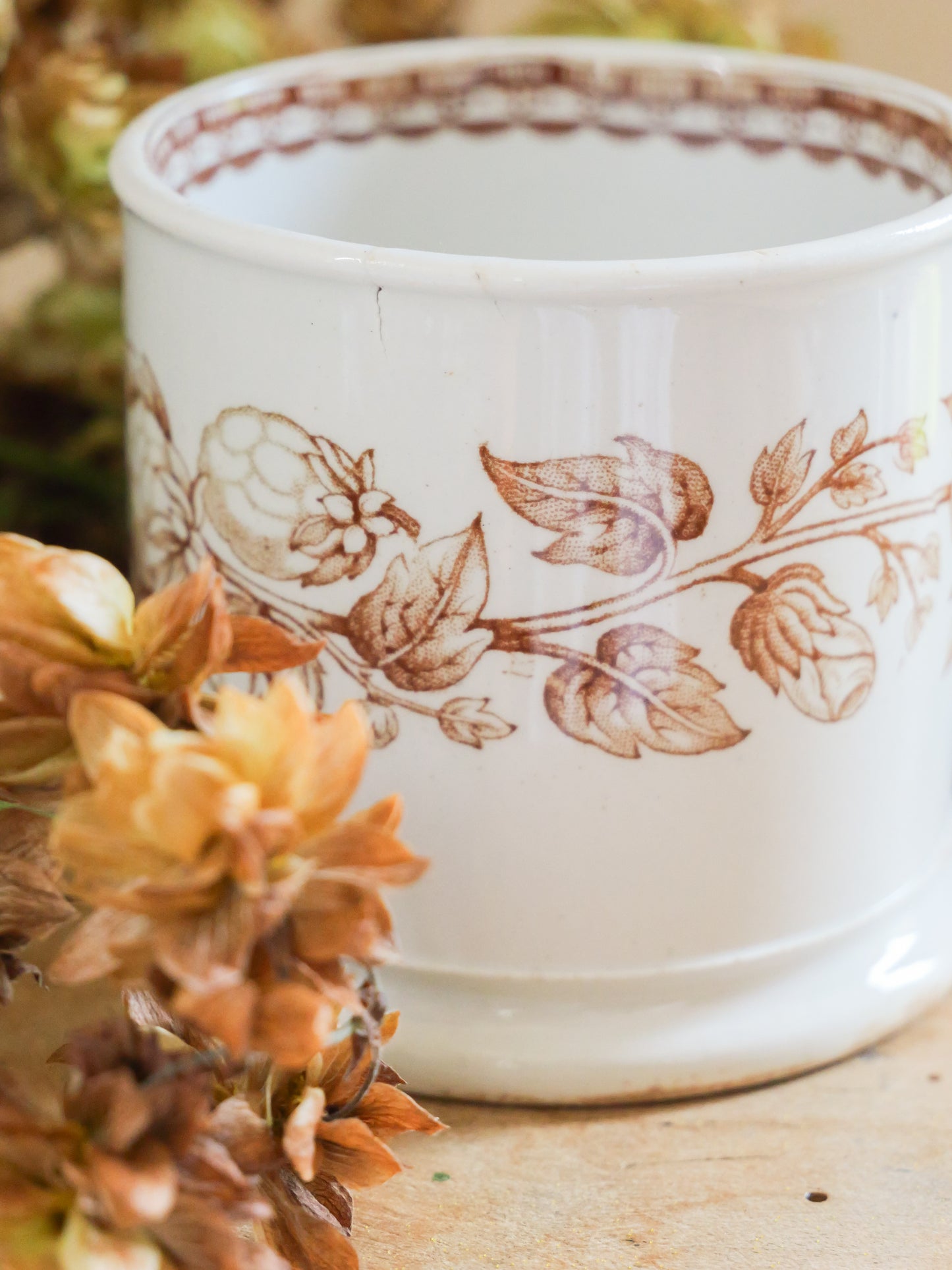 Small Antique Hop Transfer Mug