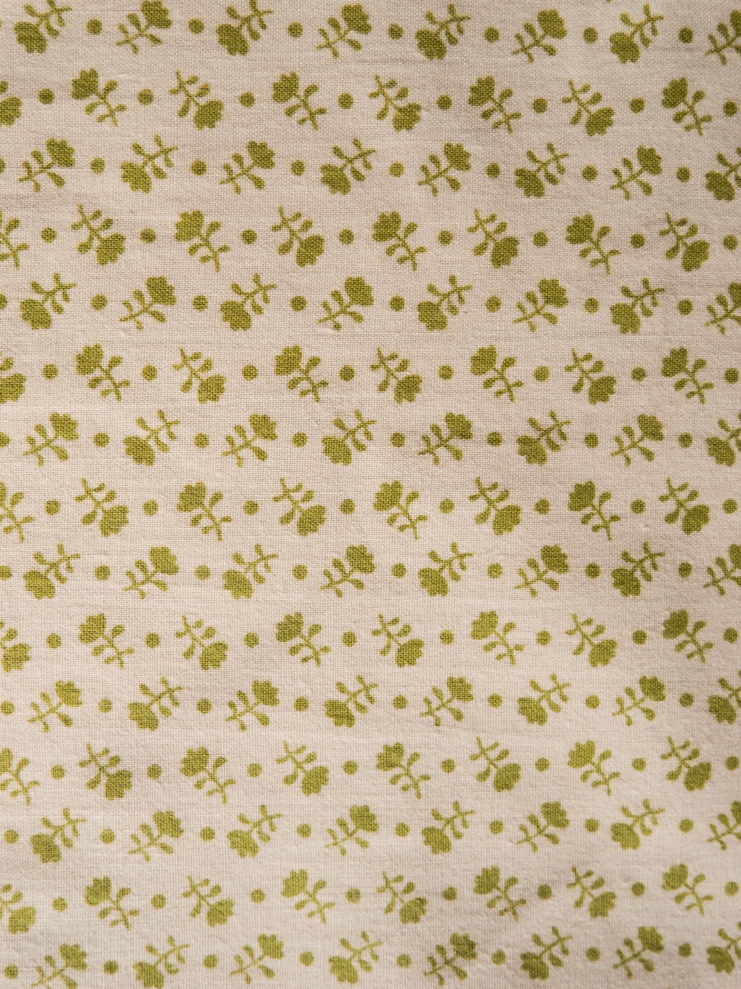 LENGTH: Vintage ‘Boxwood’ by Sanderson Cotton